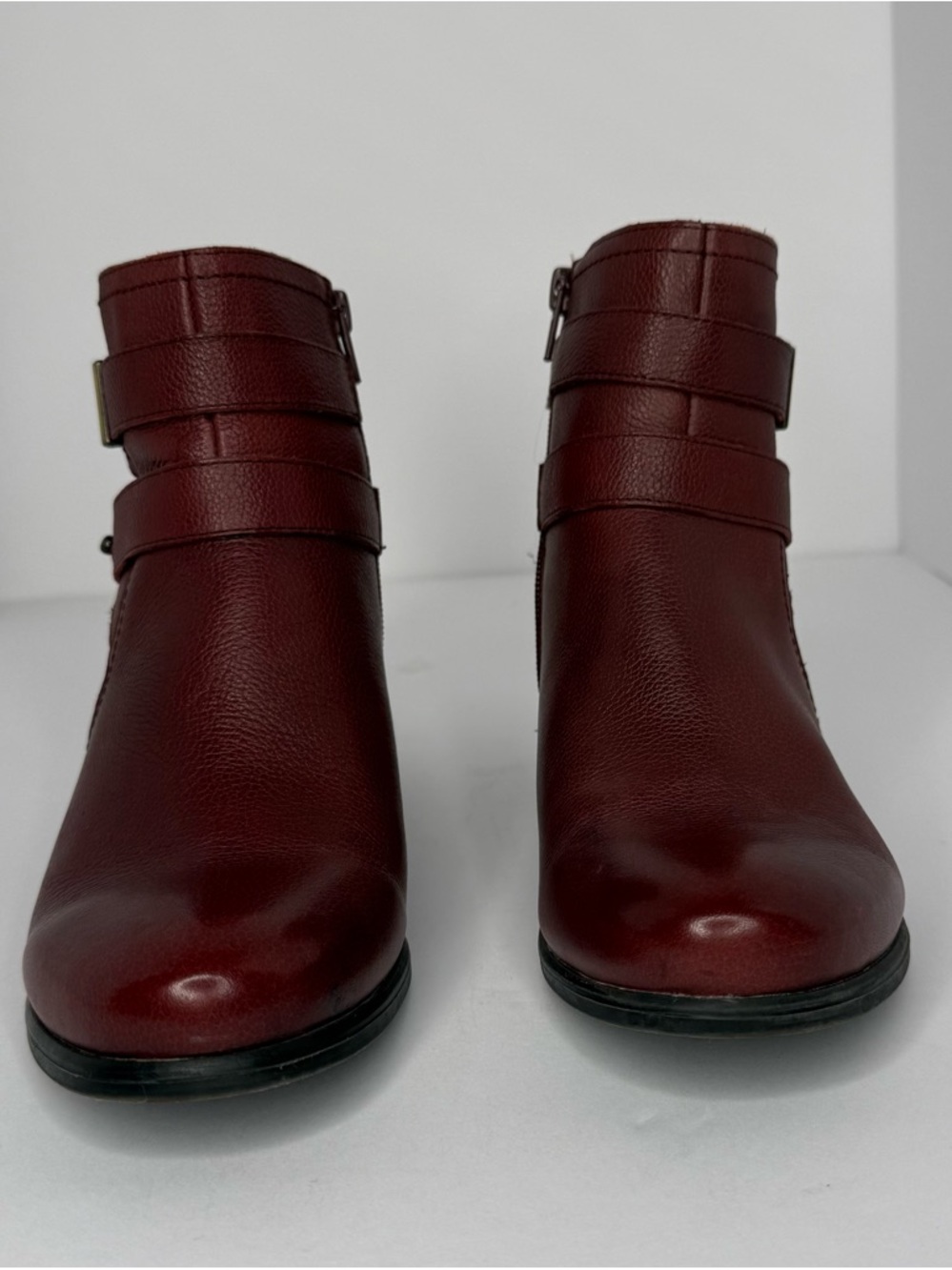 Naturalizer Women's Burgundy Leather Ankle Booties - Picture 2 of 8